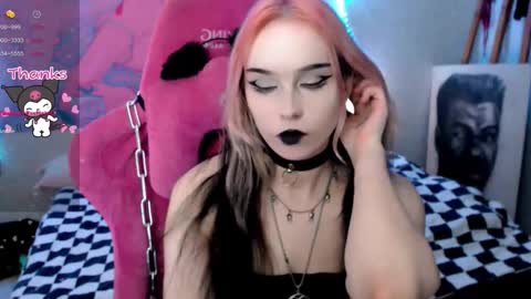 Snapshot of pineapple_dope chatting on 24, 2, 2026 Nancy online show from 24, 2, 2026