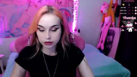 Snapshot of pineapple_dope chatting on 30, 3, 2026 Nancy online show from 30, 3, 2026