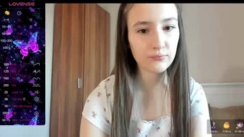 Snapshot of pingviluly chatting on 18, 10, 2025 pingviluly online show from 18, 10, 2025