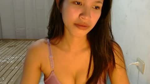 Snapshot of pink_bubbles011 chatting on 24, 5, 2026 pink_bubbles011 online show from 24, 5, 2026
