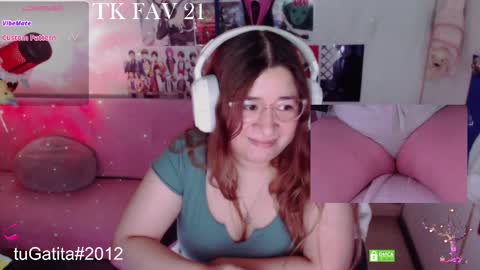 Snapshot of pink_girl0n chatting on 7, 4, 2026 Kitty online show from 7, 4, 2026