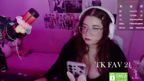Snapshot of pink_girl0n chatting on 6, 7, 2026 Kitty online show from 6, 7, 2026