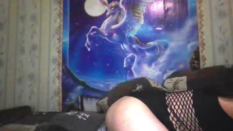 Snapshot of pink_pikachu_ chatting on 22, 11, 2025 Pikachu pika online show from 22, 11, 2025