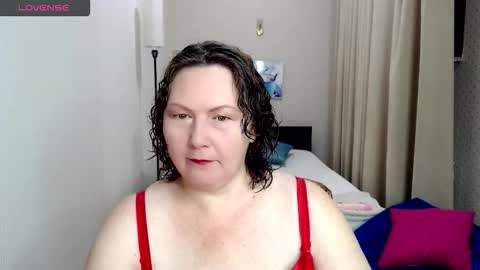Katie online show from 12, 10, 2025