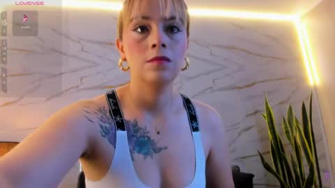 pink_secret online show from 28, 5, 2026