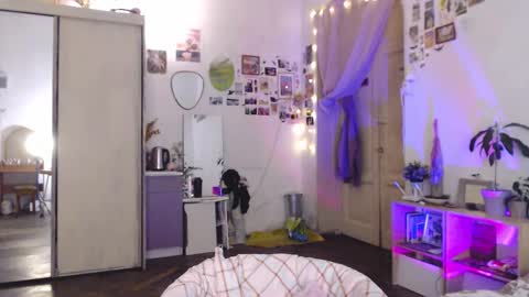 Snapshot of pink_soup chatting on 15, 11, 2025 Sony online show from 15, 11, 2025