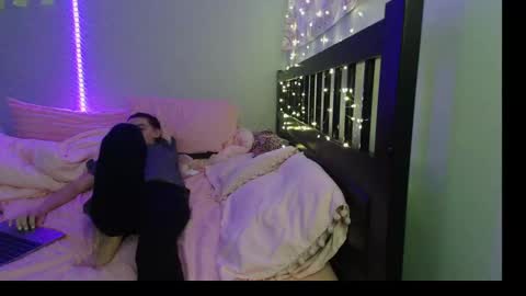 Snapshot of pink_tv chatting on 9, 10, 2025 pink_tv online show from 9, 10, 2025