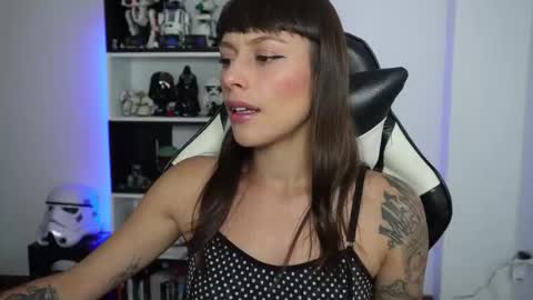 Snapshot of pinkcatlive chatting on 3, 2, 2026 Emily online show from 3, 2, 2026