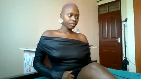 Snapshot of pinkdomina01 chatting on 8, 7, 2026 pinkdomina01 online show from 8, 7, 2026