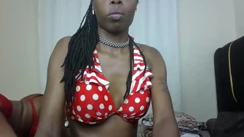 Pinkie online show from 14, 2, 2025