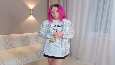 Lily online show from 1, 2, 2026