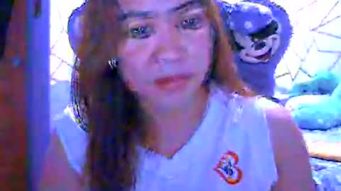 pinkish heart is here online show from 27, 9, 2025