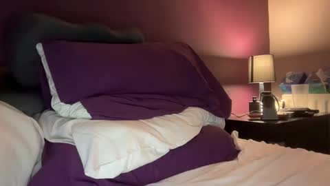 pinkrhino3 online show from 11, 1, 2026