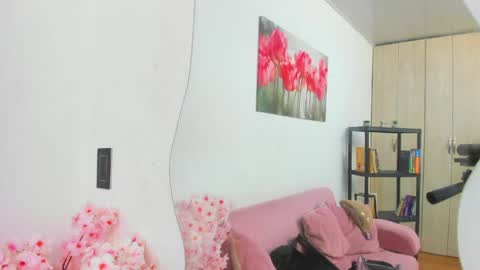 pinky_f00x online show from 6, 6, 2026