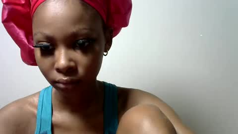 pinky_lov online show from 2, 2, 2025