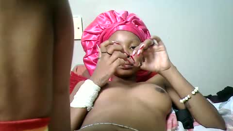 pinky_lov online show from 11, 3, 2025