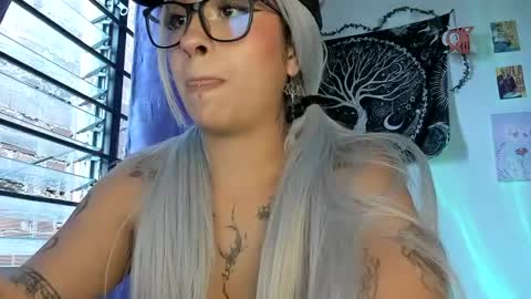 pinky_promiseex online show from 14, 6, 2026