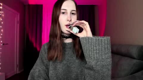 miko     online show from 23, 2, 2025