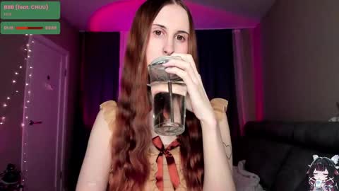 Snapshot of pinkypaws chatting on 12, 4, 2026 miko online show from 12, 4, 2026