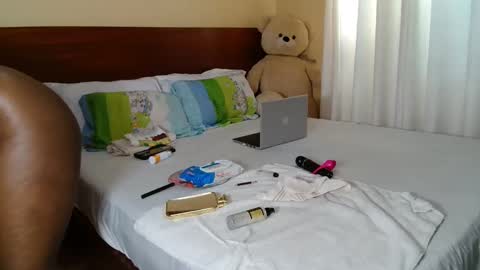 Snapshot of pinkysmiles chatting on 9, 6, 2026 Pinky online show from 9, 6, 2026