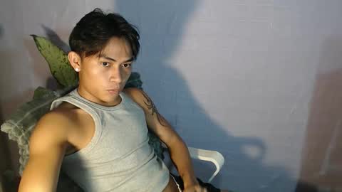 Snapshot of pinoy_palautogxxx chatting on 15, 4, 2026 pinoy_palautogxxx online show from 15, 4, 2026