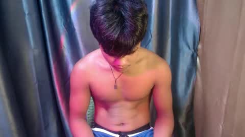 Snapshot of pinoy_shyboy69 chatting on 28, 4, 2026 pinoy_shyboy69 online show from 28, 4, 2026