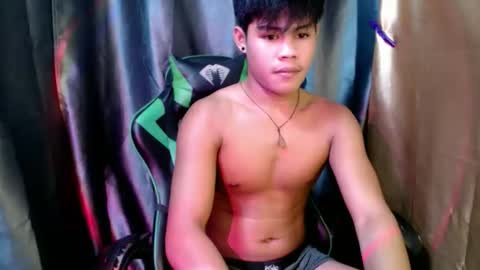 Snapshot of pinoy_shyboy69 chatting on 2, 5, 2026 pinoy_shyboy69 online show from 2, 5, 2026