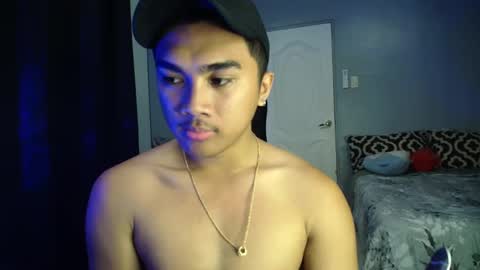 Adrianne online show from 25, 9, 2025