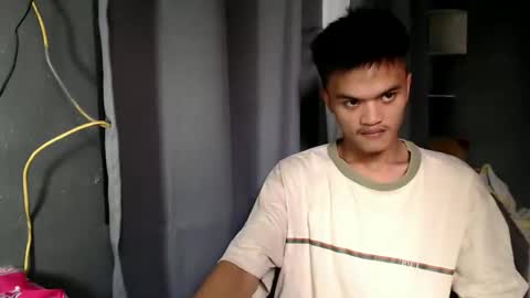 pinoycutieguy_xx online show from 6, 10, 2025