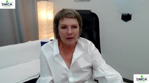 Bella online show from 31, 10, 2025