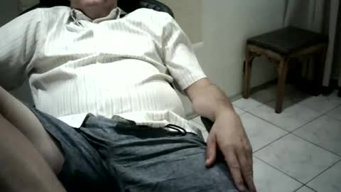 Snapshot of piovesanes chatting on 4, 2, 2025 piovesanes online show from 4, 2, 2025