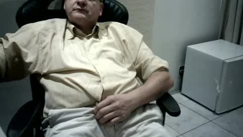 Snapshot of piovesanes chatting on 10, 2, 2025 piovesanes online show from 10, 2, 2025