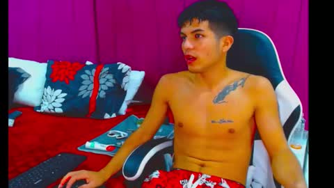 Snapshot of pipe_hot04 chatting on 13, 3, 2026 pipe hot04 online show from 13, 3, 2026