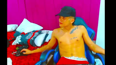 Snapshot of pipe_hot04 chatting on 18, 3, 2026 pipe hot04 online show from 18, 3, 2026