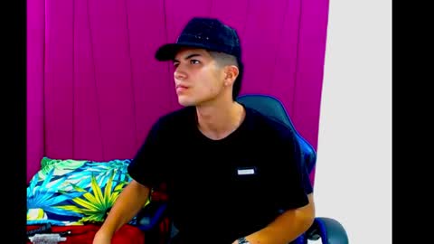 Snapshot of pipe_hot04 chatting on 29, 3, 2026 pipe hot04 online show from 29, 3, 2026