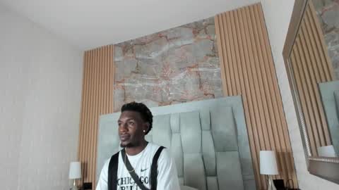 Snapshot of pipedark_ chatting on 11, 9, 2025 pipedark_ online show from 11, 9, 2025