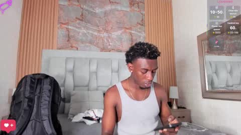 Snapshot of pipedark_ chatting on 25, 9, 2025 pipedark_ online show from 25, 9, 2025