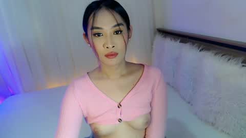 Snapshot of piroulita chatting on 24, 12, 2024 Ari online show from 24, 12, 2024