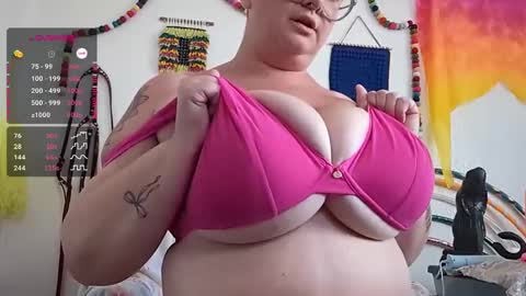 Em online show from 12, 9, 2025