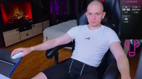 STRONGBEAUTY online show from 3, 1, 2025