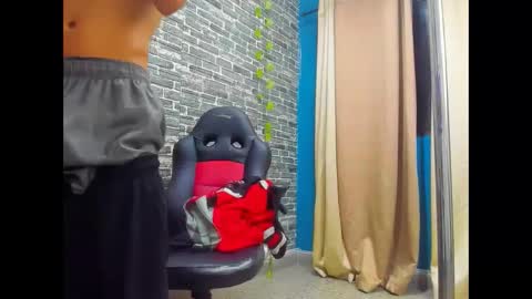 PITER STRAUSS online show from 5, 2, 2026