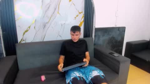 pixelboy_ online show from 6, 2, 2026