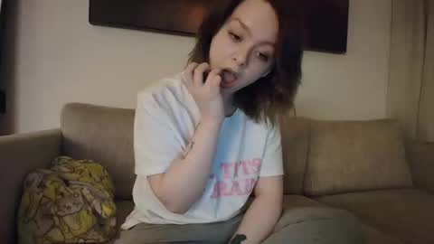 Kitty online show from 21, 5, 2026