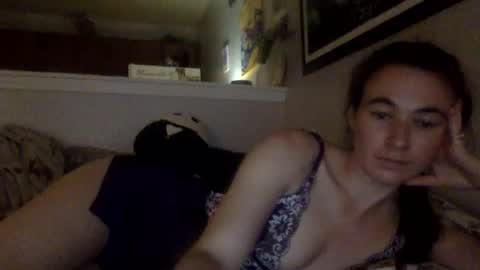 Snapshot of pixie_bella chatting on 31, 10, 2025 pixie_bella online show from 31, 10, 2025
