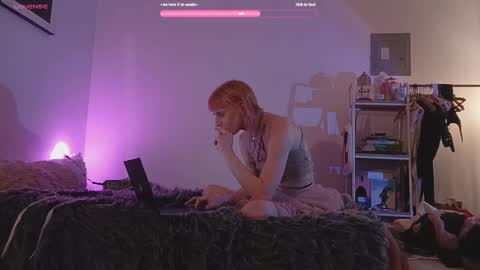 Snapshot of pixie_praxis chatting on 17, 2, 2025 pixie_praxis online show from 17, 2, 2025