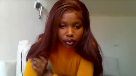 Snapshot of pixie_roman chatting on 22, 10, 2025 Majesty online show from 22, 10, 2025