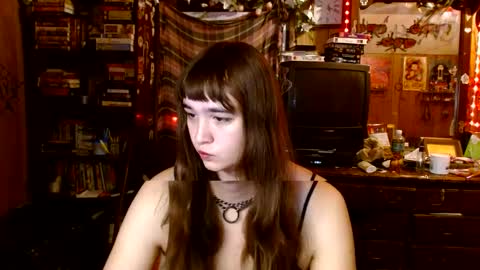 Izzy online show from 16, 9, 2025