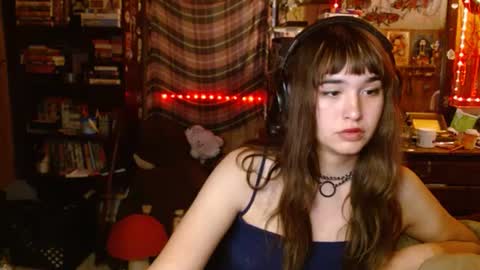 Izzy online show from 17, 9, 2025