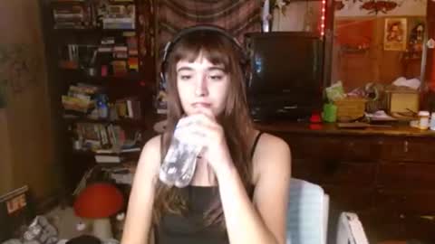 Izzy online show from 13, 10, 2025