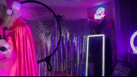 Snapshot of plasticfuckdoll chatting on 26, 12, 2024 Dumb bimbo fuck doll online show from 26, 12, 2024